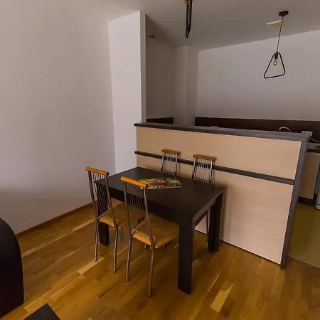 Apartament Alex * Брашов